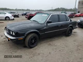 ✅ 1986 BMW 3 Series 325e • VIN: WBAAE640XG1705697 • Lot: 74269484. Wystawiony na Copart z przebiegiem 168 488 mil. Bezpłatny archiwum sprzedaży aukcyjnych z USA i szczegółowy raport historii pojazdu na DreamBid. Zdjęcie 1.