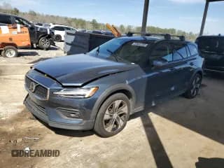 ✅ 2024 Volvo V60 Plus • VIN: YV4L12WY0R2139661 • Лот: 49709845. Опубликован ранее на Copart с пробегом 15 430 миль. Бесплатный доступ к архиву аукционных продаж из США и подробный отчёт об истории автомобиля на DreamBid. Изображение 1.