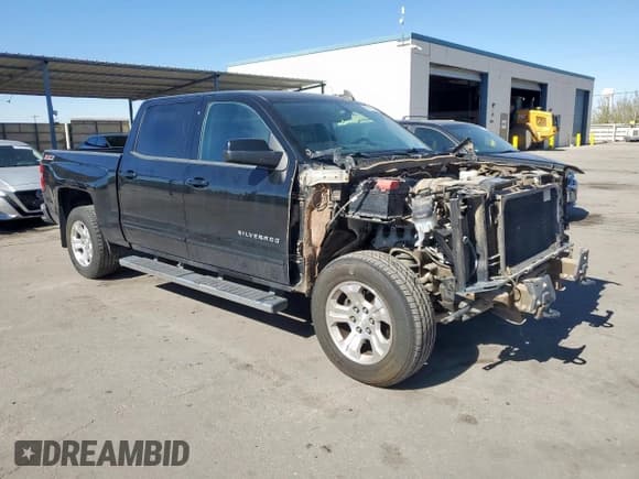 ✅ 2015 Chevrolet Silverado 1500 LT • VIN: 3GCUKREC2FG149386 • Lot: 91168315. Listed on Copart with 183,703 mi. Free auction sales archive from the USA and detailed vehicle history report at DreamBid. Image 4.