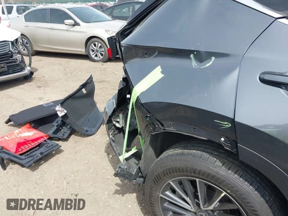 ✅ 2023 Lexus NX 350 Premium • VIN: 2T2GGCEZ8PC024142 • Lot: 42101751. Wystawiony na IAAI z przebiegiem 34 449 mil. Bezpłatny archiwum sprzedaży aukcyjnych z USA i szczegółowy raport historii pojazdu na DreamBid. Zdjęcie 19.