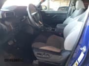 ✅ 2024 Toyota Tacoma TRD Sport • VIN: 3TMLB5JN9RM003956 • Лот: 81967895. Опубликован ранее на Copart с пробегом 35 142 миль. Бесплатный доступ к архиву аукционных продаж из США и подробный отчёт об истории автомобиля на DreamBid. Изображение 7.