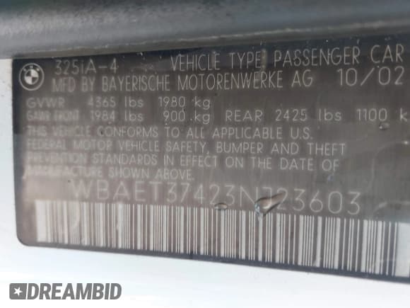 ✅ 2003 BMW 3 Series 325i • VIN: WBAET37423NJ23603 • Lot: 43686324. Listed on IAAI with 177,664 mi. Free auction sales archive from the USA and detailed vehicle history report at DreamBid. Image 9.