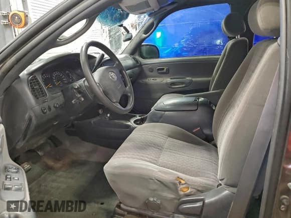 ✅ 2003 Toyota Tundra SR5 • VIN: 5TBBT44123S388160 • Lot: 95421965. Wystawiony na Copart z przebiegiem Nie podano. Bezpłatny archiwum sprzedaży aukcyjnych z USA i szczegółowy raport historii pojazdu na DreamBid. Zdjęcie 7.