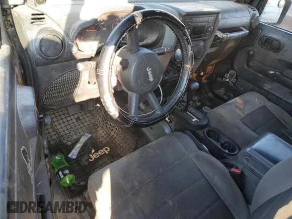 ✅ 2008 Jeep Wrangler X • VIN: 1J4FA24158L532399 • Lot: 90872515. Listed on Copart with 160,104 mi. Free auction sales archive from the USA and detailed vehicle history report at DreamBid. Image 8.