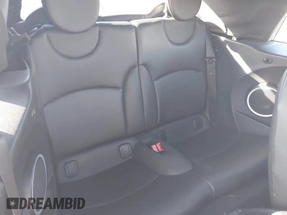 ✅ 2012 MINI Convertible • VIN: WMWZN3C54CT134124 • Lot: 42313148. Listed on IAAI with 119,963 mi. Free auction sales archive from the USA and detailed vehicle history report at DreamBid. Image 8.