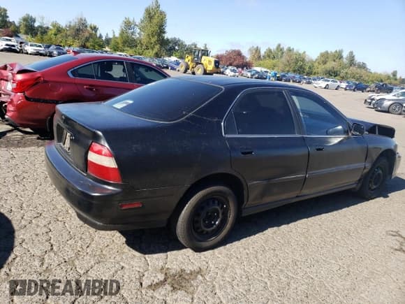 ✅ 1994 Honda Accord • VIN: JHMCD5538RC047532 • Lot: 73207224. Listed on Copart with 162,586 mi. Free auction sales archive from the USA and detailed vehicle history report at DreamBid. Image 3.