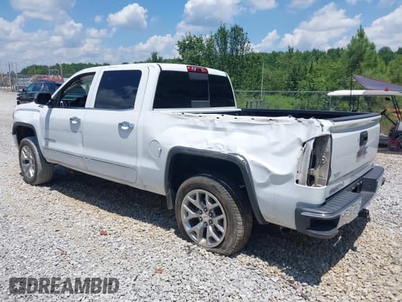 ✅ 2015 GMC Sierra 1500 SLT • VIN: 3GTU2VEC6FG425285 • Lot: 42717541. Listed on IAAI with 109,135 mi. Free auction sales archive from the USA and detailed vehicle history report at DreamBid. Image 3.