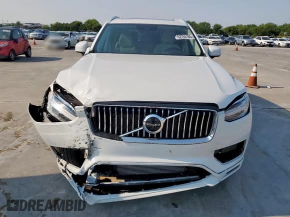 ✅ 2020 Volvo XC90 Momentum • VIN: YV4A22PK5L1615091 • Lot: 62724185. Listed on Copart with 23,275 mi. Free auction sales archive from the USA and detailed vehicle history report at DreamBid. Image 5.