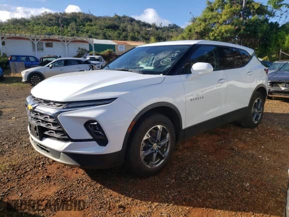 2023 Chevrolet Blazer LT with VIN 3GNKBCR46PS138601, listed as a Copart auction lot 71848954 with 20,797 mi miles and Clean title. Bid and sale history available at DreamBid. Image 1.