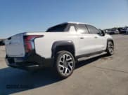 ✅ 2024 Chevrolet Silverado EV RST • VIN: 1GC40ZEL3RU302266 • Лот: 48977185. Опубликован ранее на Copart с пробегом Не указан. Бесплатный доступ к архиву аукционных продаж из США и подробный отчёт об истории автомобиля на DreamBid. Изображение 3.