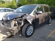 ✅ 2015 Toyota Sienna Limited • VIN: 5TDDK3DC4FS097503 • Lot: 42539623. Listed on IAAI with 139,440 mi. Free auction sales archive from the USA and detailed vehicle history report at DreamBid. Image 18.