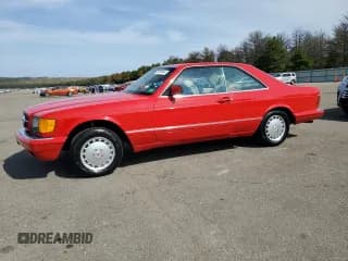 ✅ 1988 Mercedes-Benz 560 560SEC • VIN: WDBCA45D0JA390136 • Lot: 72028444. Wystawiony na Copart z przebiegiem 226 316 mil. Bezpłatny archiwum sprzedaży aukcyjnych z USA i szczegółowy raport historii pojazdu na DreamBid. Zdjęcie 1.