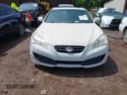 ✅ 2010 Hyundai Genesis Coupe • VIN: KMHHT6KD3AU033898 • Лот: 42539696. Опубликован ранее на IAAI с пробегом 209 175 миль. Бесплатный доступ к архиву аукционных продаж из США и подробный отчёт об истории автомобиля на DreamBid. Изображение 6.