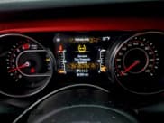 ✅ 2019 Jeep Wrangler Unlimited Rubicon • VIN: 1C4HJXFN0KW679621 • Лот: 96329905. Опубликован ранее на Copart с пробегом 51 751 миль. Бесплатный доступ к архиву аукционных продаж из США и подробный отчёт об истории автомобиля на DreamBid. Изображение 9.