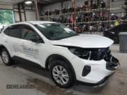 ✅ 2025 Ford Escape Active • VIN: 1FMCU9GNXSUA59619 • Лот: 43026119. Опубликован ранее на IAAI с пробегом 1 866 миль. Бесплатный доступ к архиву аукционных продаж из США и подробный отчёт об истории автомобиля на DreamBid. Изображение 1.