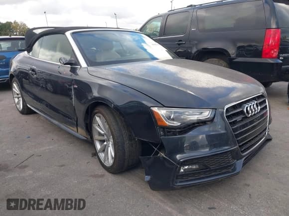 ✅ 2015 Audi A5 Premium Plus • VIN: WAUMFAFH1FN004764 • Lot: 40603198. Listed on IAAI with 43,552 mi. Free auction sales archive from the USA and detailed vehicle history report at DreamBid. Image 1.