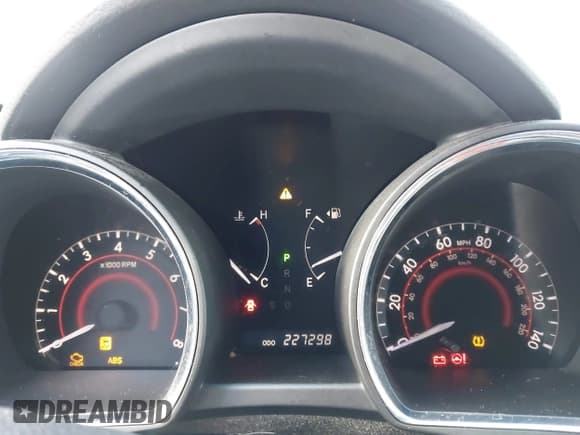 ✅ 2010 Toyota Highlander Limited • VIN: 5TDDK3EH1AS037505 • Lot: 43204412. Listed on IAAI with 227,298 mi. Free auction sales archive from the USA and detailed vehicle history report at DreamBid. Image 7.