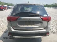 ✅ 2018 Mitsubishi Outlander ES • VIN: JA4AZ3A33JZ070667 • Lot: 59313525. Listed on Copart with 69,232 mi. Free auction sales archive from the USA and detailed vehicle history report at DreamBid. Image 6.