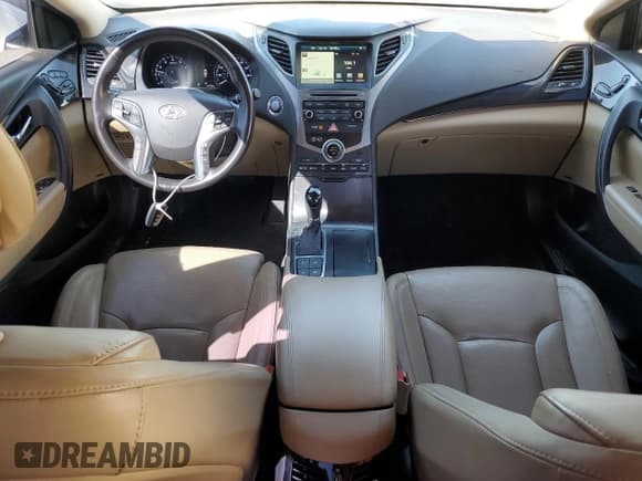 ✅ 2015 Hyundai Azera Limited • VIN: KMHFH4JG0FA432916 • Lot: 45051035. Listed on Copart with 70,765 mi. Free auction sales archive from the USA and detailed vehicle history report at DreamBid. Image 8.