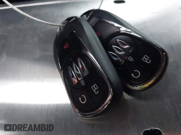 ✅ 2025 Buick Envista Preferred • VIN: KL47LAEP2SB103441 • Lot: 43331201. Listed on IAAI with 4,055 mi. Free auction sales archive from the USA and detailed vehicle history report at DreamBid. Image 11.