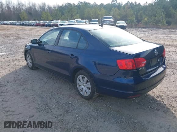 ✅ 2014 Volkswagen Jetta SE • VIN: 3VWD17AJ6EM396094 • Lot: 43898820. Listed on IAAI with 93,410 mi. Free auction sales archive from the USA and detailed vehicle history report at DreamBid. Image 3.