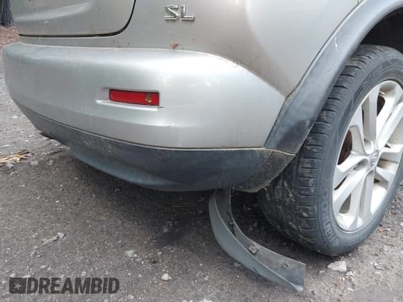 ✅ 2011 Nissan Juke SL • VIN: JN8AF5MR2BT001150 • Lot: 42244426. Listed on IAAI with 170,548 mi. Free auction sales archive from the USA and detailed vehicle history report at DreamBid. Image 6.