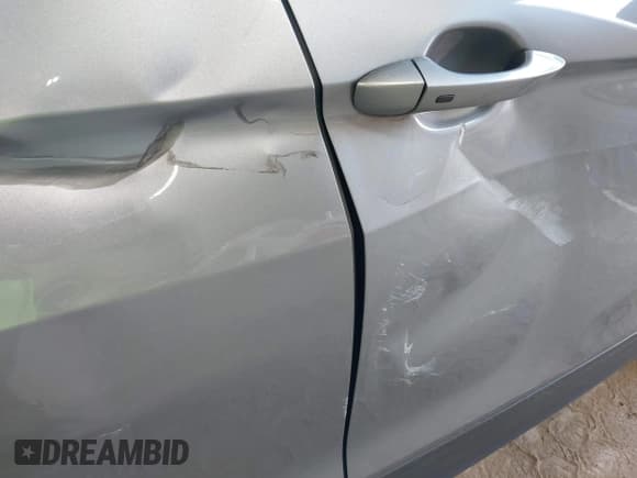 ✅ 2022 Volkswagen Tiguan SE • VIN: 3VV2B7AX9NM148970 • Lot: 42029704. Wystawiony na IAAI z przebiegiem 52 820 mil. Bezpłatny archiwum sprzedaży aukcyjnych z USA i szczegółowy raport historii pojazdu na DreamBid. Zdjęcie 18.