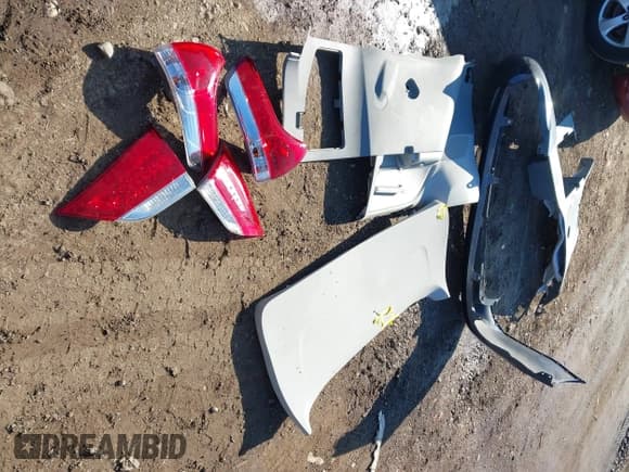 ✅ 2014 Toyota Sienna LE AAS • VIN: 5TDKK3DC8ES511145 • Lot: 43481982. Listed on IAAI with 108,154 mi. Free auction sales archive from the USA and detailed vehicle history report at DreamBid. Image 12.