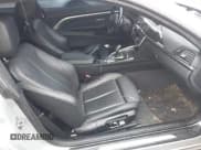 ✅ 2016 BMW 4 Series 435i xDrive • VIN: WBA3R5C55GK373053 • Lot: 43549985. Wystawiony na IAAI z przebiegiem 77 435 mil. Bezpłatny archiwum sprzedaży aukcyjnych z USA i szczegółowy raport historii pojazdu na DreamBid. Zdjęcie 5.