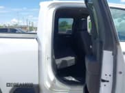 ✅ 2022 Chevrolet Silverado 2500HD Work Truck • VIN: 1GC2YLE71NF266561 • Lot: 42787646. Wystawiony na IAAI z przebiegiem 96 660 mil. Bezpłatny archiwum sprzedaży aukcyjnych z USA i szczegółowy raport historii pojazdu na DreamBid. Zdjęcie 8.