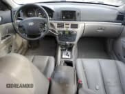 ✅ 2008 Hyundai Sonata SE • VIN: 5NPEU46F98H312815 • Лот: 87377704. Опубликован ранее на Copart с пробегом 236 340 миль. Бесплатный доступ к архиву аукционных продаж из США и подробный отчёт об истории автомобиля на DreamBid. Изображение 8.