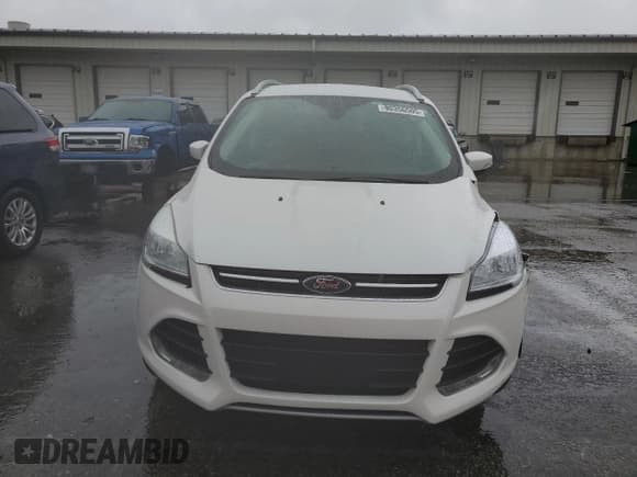 ✅ 2015 Ford Escape Titanium • VIN: 1FMCU9J94FUC55749 • Lot: 91058655. Listed on Copart with 80,886 mi. Free auction sales archive from the USA and detailed vehicle history report at DreamBid. Image 5.