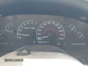 ✅ 2002 Ford Explorer Eddie Bauer • VIN: 1FMZU64W12ZA40059 • Lot: 42449518. Wystawiony na IAAI z przebiegiem Nie podano. Bezpłatny archiwum sprzedaży aukcyjnych z USA i szczegółowy raport historii pojazdu na DreamBid. Zdjęcie 7.