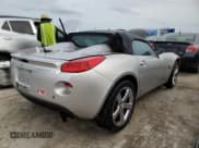 ✅ 2009 Pontiac Solstice • VIN: 1G2MN35B59Y107109 • Лот: 76083734. Опубликован ранее на Copart с пробегом Не указан. Бесплатный доступ к архиву аукционных продаж из США и подробный отчёт об истории автомобиля на DreamBid. Изображение 3.
