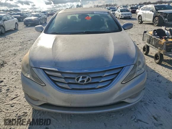 ✅ 2013 Hyundai Sonata Limited • VIN: 5NPEC4AC4DH559850 • Lot: 93544585. Listed on Copart with 203,322 mi. Free auction sales archive from the USA and detailed vehicle history report at DreamBid. Image 5.