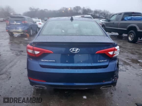 ✅ 2016 Hyundai Sonata Sport • VIN: 5NPE34AF6GH435898 • Lot: 72313402. Listed on Copart with 51,690 mi. Free auction sales archive from the USA and detailed vehicle history report at DreamBid. Image 6.
