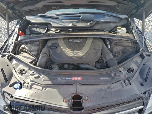 ✅ 2011 Mercedes-Benz R 350 • VIN: 4JGCB6FE5BA133195 • Lot: 94754335. Listed on Copart with 104,021 mi. Free auction sales archive from the USA and detailed vehicle history report at DreamBid. Image 11.