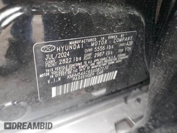 ✅ 2025 Hyundai Ioniq 6 Limited • VIN: KMHM54AC6SA087110 • Lot: 89702535. Listed on Copart with 7,582 mi. Free auction sales archive from the USA and detailed vehicle history report at DreamBid. Image 12.