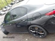 ✅ 2021 Alfa Romeo Giulia Ti Sport • VIN: ZARFAMBN0M7639439 • Lot: 41974763. Listed on IAAI with 27,297 mi. Free auction sales archive from the USA and detailed vehicle history report at DreamBid. Image 14.