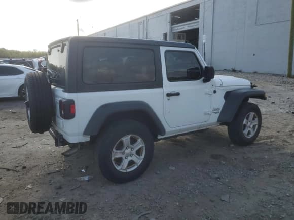 ✅ 2020 Jeep Wrangler Sport S • VIN: 1C4GJXAN1LW228704 • Lot: 80981835. Listed on Copart with 37,953 mi. Free auction sales archive from the USA and detailed vehicle history report at DreamBid. Image 3.