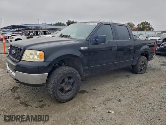 ✅ 2005 Ford F-150 XLT • VIN: 1FTPW14545KE67572 • Лот: 95776155. Опубликован ранее на Copart с пробегом 238 813 миль. Бесплатный доступ к архиву аукционных продаж из США и подробный отчёт об истории автомобиля на DreamBid. Изображение 1.