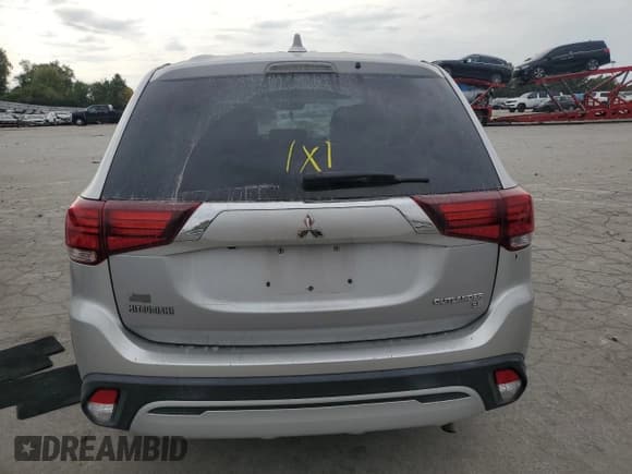 ✅ 2019 Mitsubishi Outlander ES • VIN: JA4AZ3A39KJ001756 • Лот: 86681785. Опубликован ранее на Copart с пробегом Не указан. Бесплатный доступ к архиву аукционных продаж из США и подробный отчёт об истории автомобиля на DreamBid. Изображение 6.