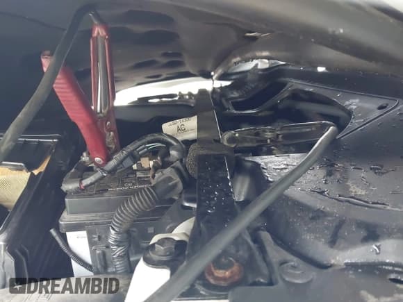 ✅ 2019 Land Rover Range Rover Evoque SE • VIN: SALVP2RX4KH331609 • Лот: 43883986. Опубликован ранее на IAAI с пробегом 92 300 миль. Бесплатный доступ к архиву аукционных продаж из США и подробный отчёт об истории автомобиля на DreamBid. Изображение 10.