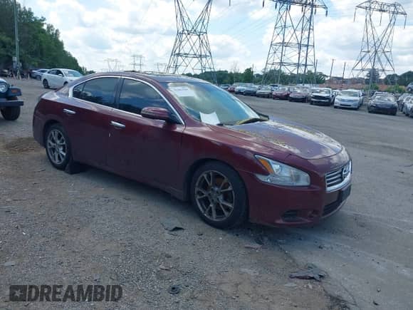 2013 Nissan Maxima SV с VIN 1N4AA5AP8DC811209, выставлен на аукционе IAAI как лот 42803509 с пробегом 121 233 миль миль и . История ставок и продаж доступна на DreamBid. Изображение 1.