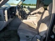 ✅ 2005 GMC Yukon SLT • VIN: 1GKEC13T65R108011 • Lot: 84249425. Wystawiony na Copart z przebiegiem 191 483 mil. Bezpłatny archiwum sprzedaży aukcyjnych z USA i szczegółowy raport historii pojazdu na DreamBid. Zdjęcie 7.