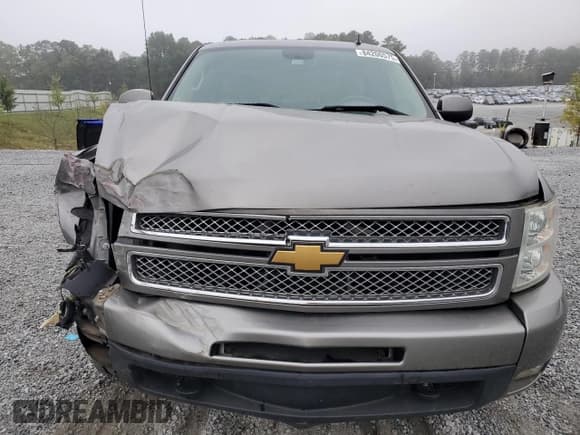 ✅ 2012 Chevrolet Silverado 1500 LTZ • VIN: 3GCPCTE03CG182311 • Lot: 84200575. Wystawiony na Copart z przebiegiem 142 786 mil. Bezpłatny archiwum sprzedaży aukcyjnych z USA i szczegółowy raport historii pojazdu na DreamBid. Zdjęcie 5.