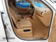 ✅ 2009 Porsche Cayenne Turbo • VIN: WP1AC29P19LA82659 • Лот: 43411155. Опубликован ранее на IAAI с пробегом 240 264 миль. Бесплатный доступ к архиву аукционных продаж из США и подробный отчёт об истории автомобиля на DreamBid. Изображение 5.