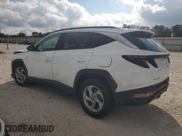 ✅ 2022 Hyundai Tucson SEL • VIN: 5NMJB3AE4NH038493 • Lot: 71890114. Wystawiony na Copart z przebiegiem 29 871 mil. Bezpłatny archiwum sprzedaży aukcyjnych z USA i szczegółowy raport historii pojazdu na DreamBid. Zdjęcie 2.