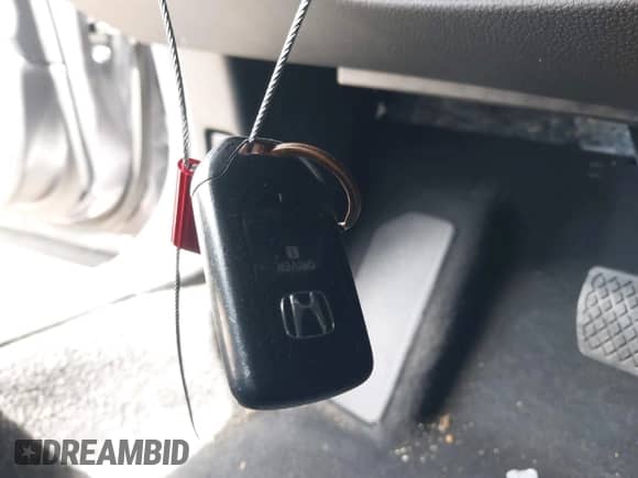 2022 Honda Accord EX-L z VIN 1HGCV1F56NA028850, wystawiony jako IAAI lot #42646990 z przebiegiem 38 006 mil mil oraz . Historia ofert i sprzedaży dostępna na DreamBid. Obrazek 11.