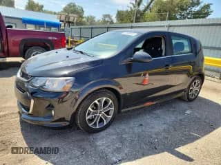 2020 Chevrolet Sonic LT с VIN 1G1JD6SB8L4108589, выставлен на аукционе Copart как лот 81560685 с пробегом 56 179 миль миль и Списание • Salvage title. История ставок и продаж доступна на DreamBid. Изображение 1.